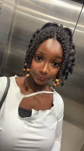 I’m dark skinned guys🥺 🥹the light makes me brighter……stop asking me what  i use to brighten up my skin lol…😂