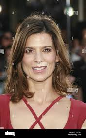 Reeves 6 reeves 6 hi-res stock photography and images