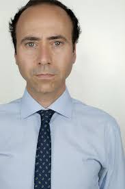 The Layover (Corto 2001)