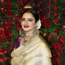 Rekha Birthday: Rekha turns 68! In 4-decade-long career, diva wowed  audience with stellar acts in Umrao Jaan, Silsila & Utsav - The  Economic Times