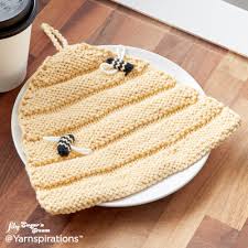 The knit bumblebee slouch beanie is knitted from the bottom up, using super bulky yarn, it knits up quickly. Free Bee Knitting Pattern Archives Knitting Bee 3 Free Knitting Patterns