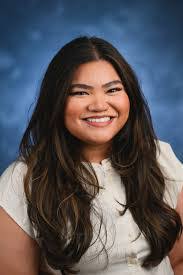 Danielle Hicks's Instagram, Twitter & Facebook