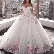 Weddinggown Classic Wedding Gown In 2020 Pretty Quinceanera Dresses Ball Gown Wedding Dress Ball Gowns Wedding