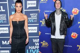 Looking good, kourtney kardashian!the keeping up with the kardashians starlet often bares it all on social media and continually proves that age is just a number. Kourtney Kardashian Sent Travis Barker Love Note Billboard