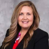 Candice Gill's Instagram, Twitter & Facebook