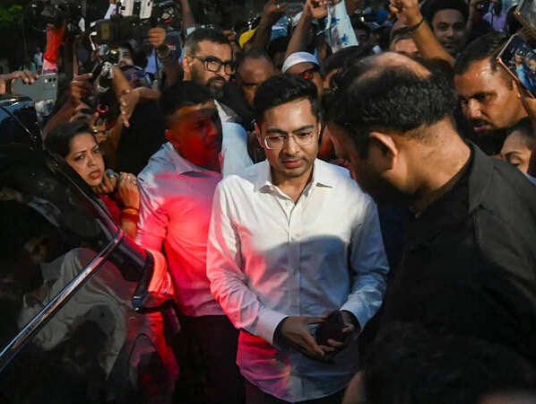 Fire department notice to Abhishek Banerjee's Camac Street office over safety lapses - The Economic Times