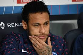 Resultado de imagen para NEYMAR INSULTADO POR LOS HINCHAS DEL PSG