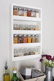 1001 Tutos Faciles Et Idees Inspirantes Pour Trouver La Meilleure Astuce Rangement Cuisine Astuce Rangement Cuisine Rangement Mural Cuisine Astuce Rangement