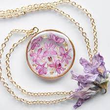 Affinity Floral Arts On Instagram Congratulations To Maxnewton For Winning The Giveaway I Can T Believe This Ne Art Necklaces Floral Jewellery Floral Art