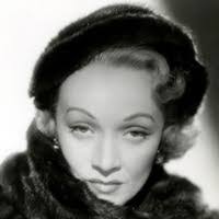 Luella Olsen's Instagram, Twitter & Facebook