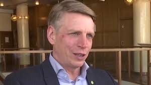 Explore tweets of miljöpartiet @miljopartiet on twitter. Bolund Utesluter Inte Att Mp Kan Lamna Regeringen