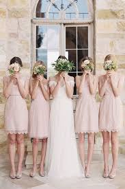 Des robes de tous les styles, de différentes couleurs. Robe De Cocktail De Temoin De Mariage