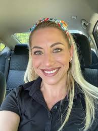 Happy Saturday ☀️ can someone please make these picture clearer #TIA