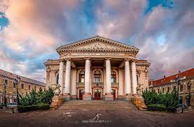 Teatrul național „radu stanca sibiu a fost onorat de ambasadorul israelului în românia, excelența sa david saranga, cu o vizită oficială. De Vizitat Teatrul De Stat Regina Maria Oradea In Imagini