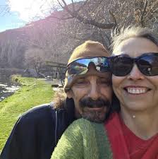 What is the best sugar to salt ratio for smoking salmon?