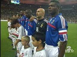 Depuis que je suis en place, je veux aller en algérie parce que c'est le seul pays qu'on ne rencontre pas, affirme le président de la fff. Football France Algerie Archive Ina Youtube