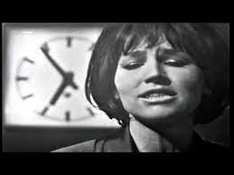 Born in české budějovice in 1942, marta kubišová was synonymous with the czech pop boom of the 1960s. Louda Se Pulmesic Marta Kubisova Youtube