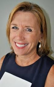 Kris Corey's Instagram, Twitter & Facebook