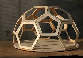 582bfdfbb55787001b25368b3c9028e7 Jpg 736 515 Geodetische Koepel Boomhut Ontwerpen Houten Sieraden