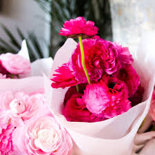 A wide variety of buy flower fresh options are available to you, such as modern, contemporary, and minimalist. Nieldelia Florist In Kl Flower Delivery Kl