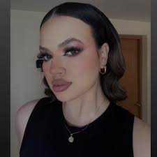 BUSTED: Alba Martinez was arrested for allegedly smashing her boyfriend's  truck windows with blocks. http://bit.ly/2nrJrPW