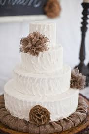 Gateaux De Mariage D Automne Wedding Cake Rustic Burlap Wedding Cake Fall Wedding Cakes
