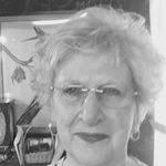 Eloise Guyton's Instagram, Twitter & Facebook