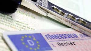 Maybe you would like to learn more about one of these? Cloppenburg Nur 300 Euro Mann Kauft Fuhrerschein In Lidl Filiale Auto
