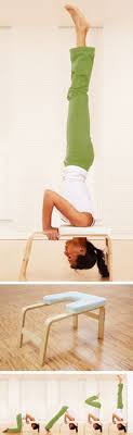I Got One Of These Because I Ve Benefittet From Yoga Headstand But Neck Problems Sometimes Cause That I Can T This Head Stand With Images Headstand Yoga Yoga Headstand