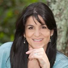 Ma. Margarita Ayala (@mmlacar)