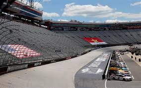 The dirt decision was also the result of fan feedback according to bristol motor speedway evp and general manager jerry caldwell, who says the topic has routinely. Keselowski Captures The Win At Bristol In A Wild Finish The Lasco Press