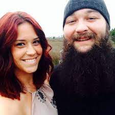 In april 2012, rotunda debuted a new repackaged character, bray wyatt, who initially associated himself with eli cottonwood in fcw. Samantha Rotunda Bray Wyatt S Wife 5 Fast Facts Heavy Com