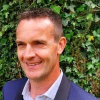 60+ "Léonard" profiles