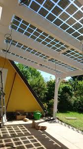 Holz Terrassenuberdachung Mit Solar Dach Terrassenuberdachung Uberdachung Terrasse Uberdachungen