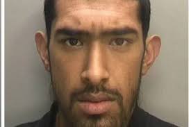 Dopey moped rider undertook police