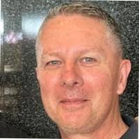 24300+ perfiles de «Riva»