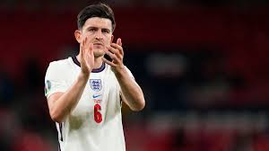 He is married to mona farokhazari. 7smkc8oi9pz8lm