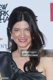 Mary Wallach attends New York Philharmonic 106 All-Stars: Opening... News  Photo