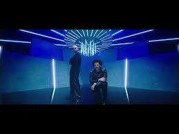 The weeknd] yeah so now he's your heaven (oh, yeah) you're lying to yourself and him to make me jealous (oh, no) you put on such an coro: Lyrics Songtext Maluma The Weeknd Hawai Remix Deutsche Ubersetzung