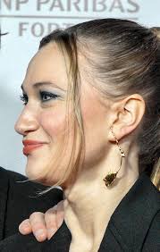 File:Mona Mina Leon (2024).png