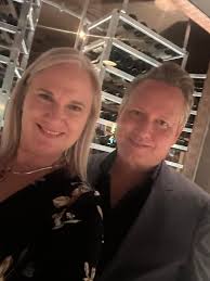 Dinner at Oscars was fabulous with our amazing Director of Sales. We  appreciate you so much! Don't these guys look smashing!!