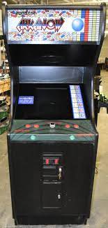 Arkanoid arcade cabinet