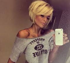 Pretty Short Bob Hairstyles With Side Swept Bangs Bob Haircut And Hairstyle Ideas Hair Styles Thick Hair Styles Short Hair Styles