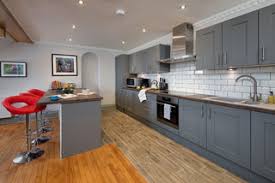 Grey kitchen cupboards alno kitchen dark grey kitchen handleless kitchen dark wood kitchens kitchen floors new kitchen designs kitchen room design. 75 Beautiful Kitchen With Wood Worktops Ideas Designs July 2021 Houzz Uk