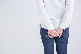 産後の痔(脱肛)】いつ治る？かゆみ・痛み・出血は病院へ｜看護師監修 | kosodate LIFE（子育てライフ）