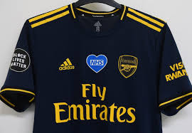 Taking a detailed look at the new arsenal shirt. Can You Buy Arsenal S Black Lives Matter Shirt Fans Hoping One Off Jersey Will Be Put On Sale Hitc