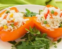 Recette De Poivrons Farcis Au Riz Tomates Raisins Secs Et Coriandre Recette Poivrons Farcis Riz Poivrons Farcis Riz Tomate