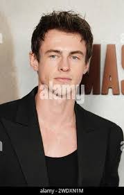 Ben Radcliffe's Instagram, Twitter & Facebook