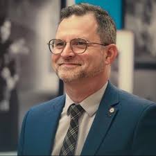 Simon Antony (@SimonAn74453698)