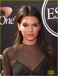 Kendall Jenner Gets a Nipple Ring